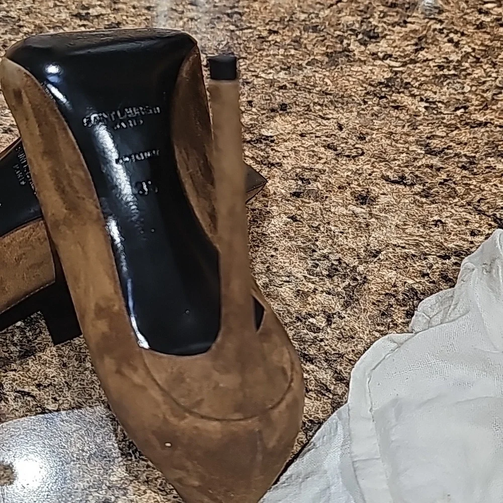 Saint Laurent pumps brown suede leather size 35 EU (4 inch heel)